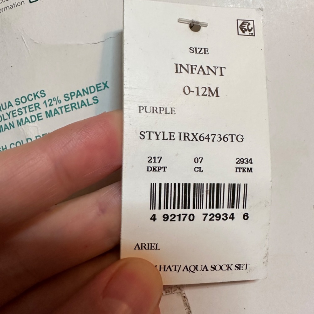 Disney swim hat/ aqua socks set 0-12m - Picture 3 of 3